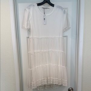 Alice + Olivia White Lace Dress